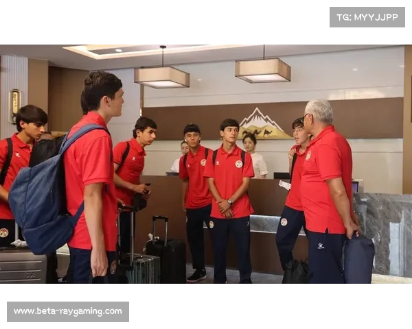 新疆岳普湖代表队首次亮相国际足球赛事展现新疆足球新风貌