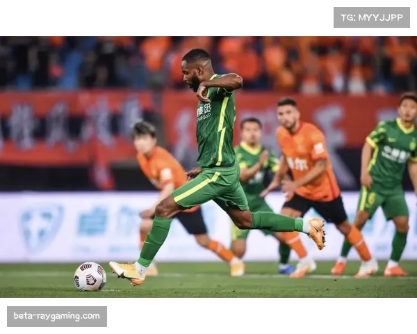 中超对手互赞：王上源与阿奇姆彭赛场内外关系融洽